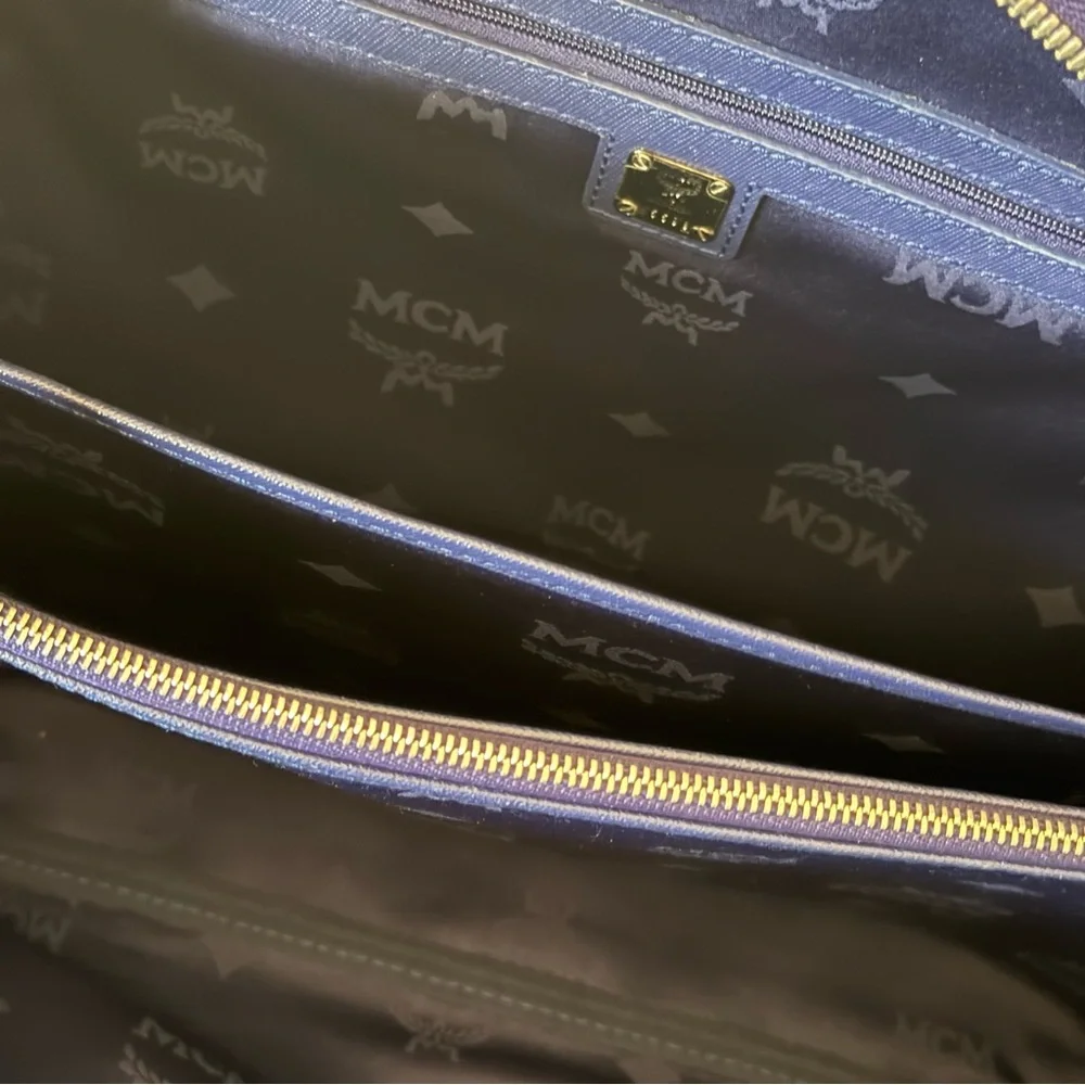 💎AUTHENTIC MCM LAPTOP/DOCUMENT BAG💎 - Picture 9 of 16